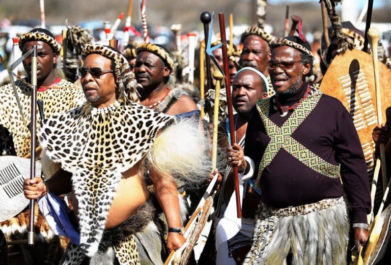 Phila ngonaphakade Kumkani Zwelithini! - I'solezwe lesiXhosa